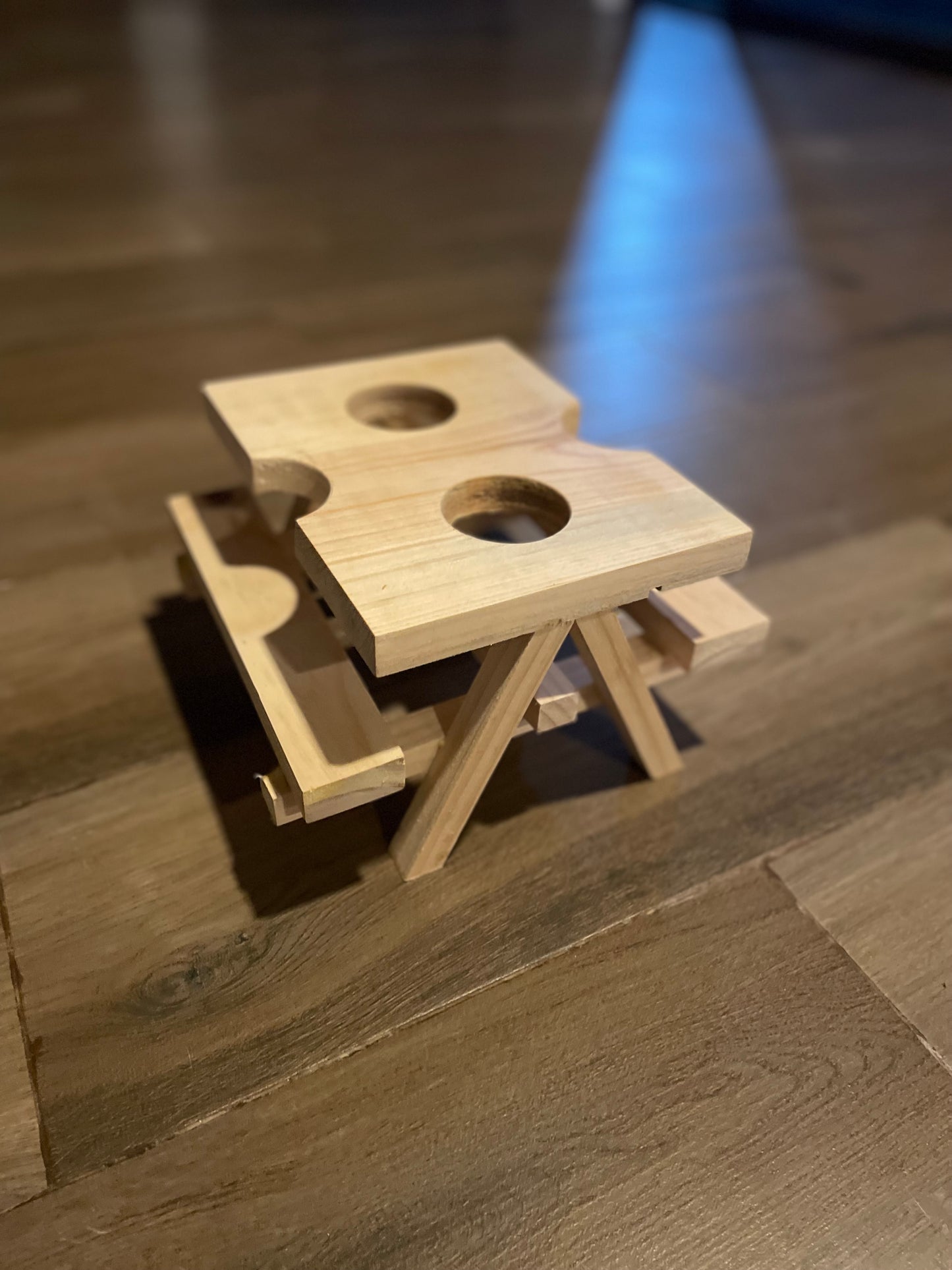 Especiero Organizador de Madera "Mini Mesa de Picnic" – Soporte Artesanal para Salsas y Aderezos