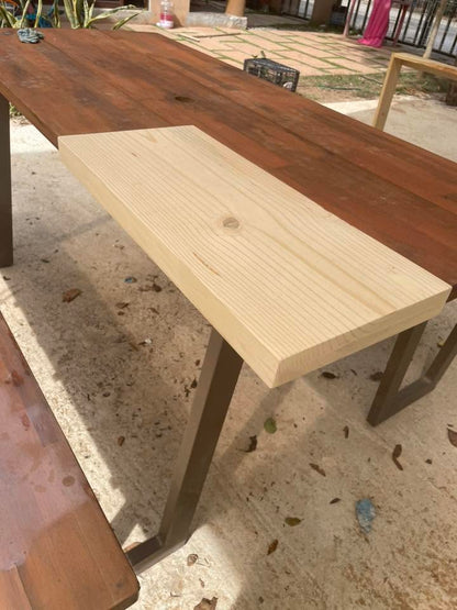 Set de Repisas Flotantes Gruesas de Madera Sólida (3 Piezas) – Color Personalizable